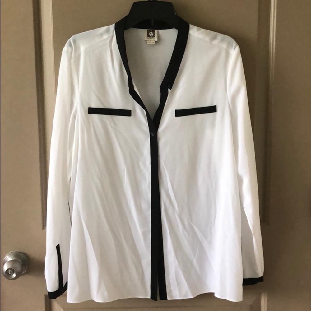 Black and white blouse